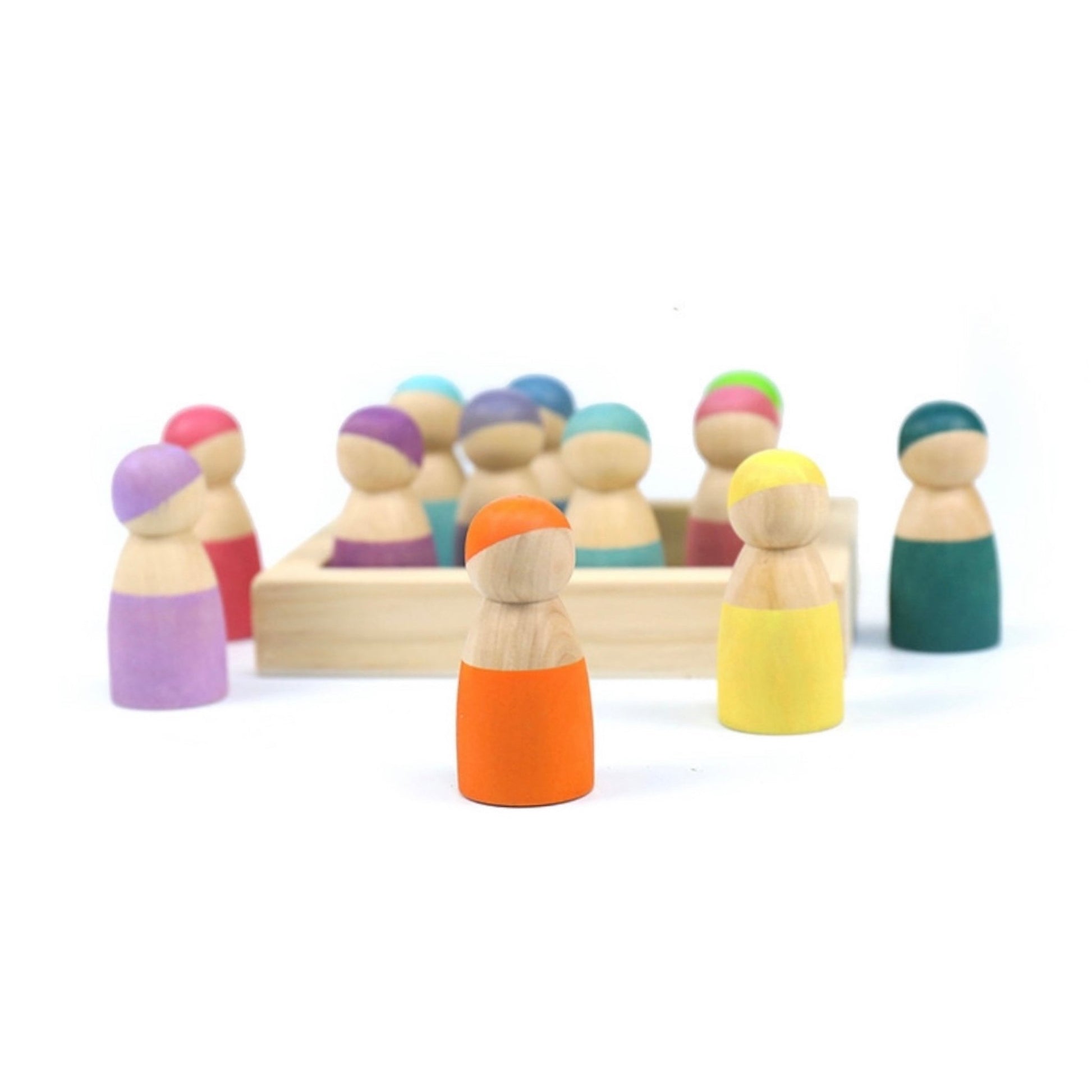 12 Pcs Little Peg Doll People in Tray in Pastel Colors - The Nurturing Nook