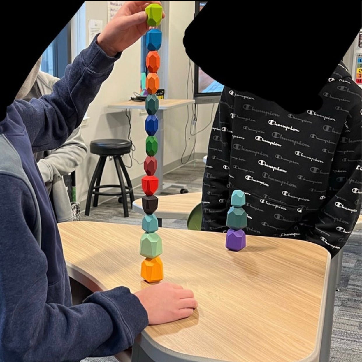 16 Pcs Wooden Stone Balancing Stacking Blocks in Primary Colors - The Nurturing Nook