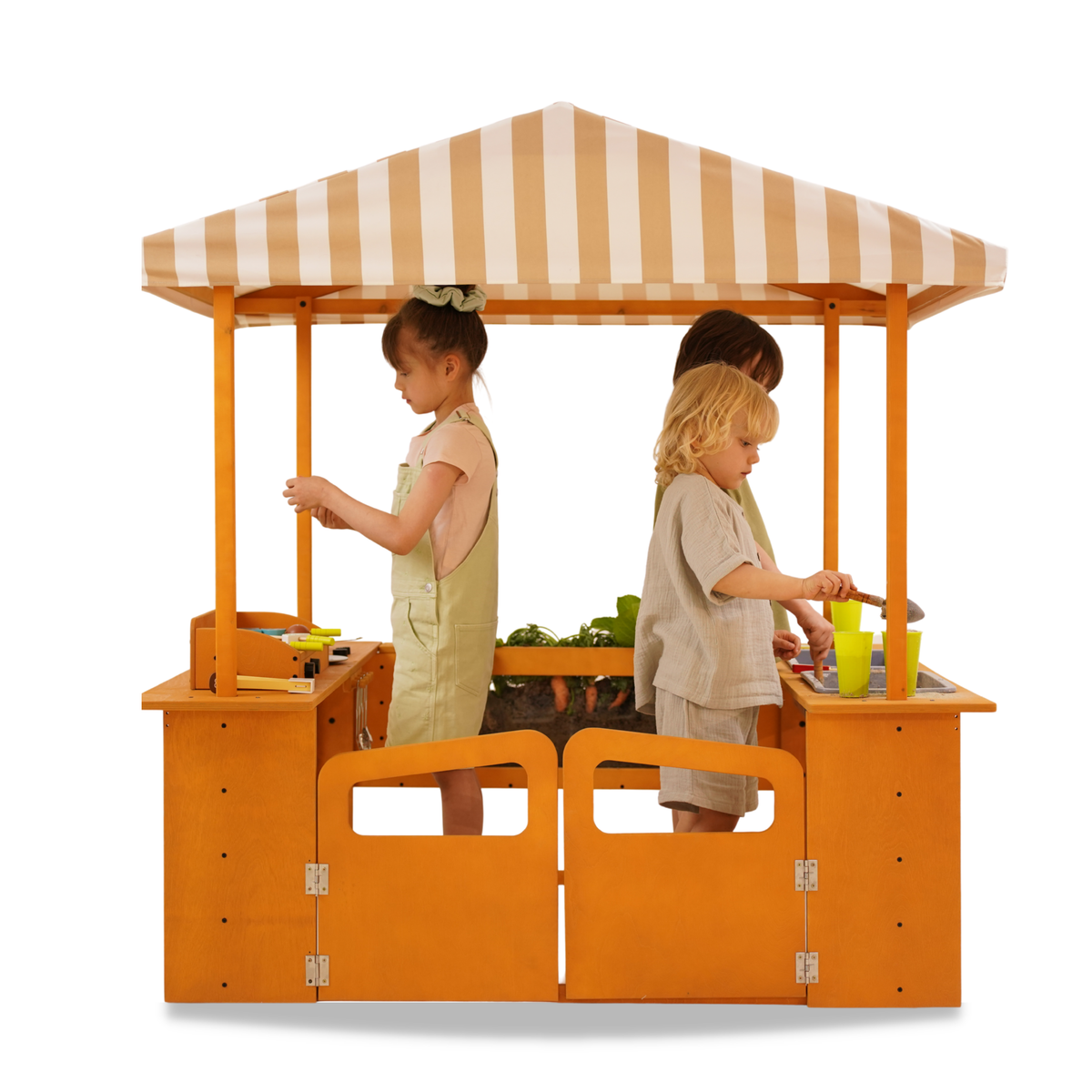 Avenlur Sumac Outdoor Wooden Play Market, Mud Kitchen & Grill Station