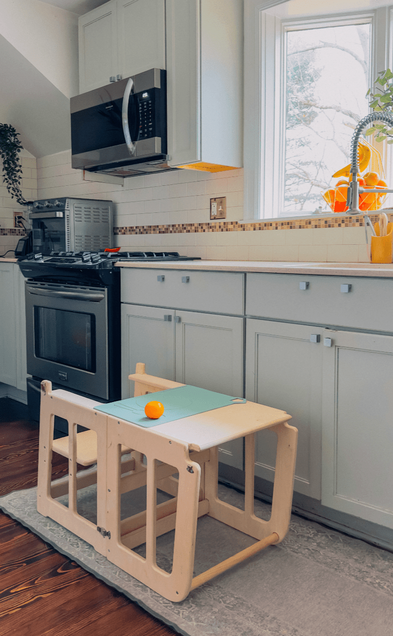 2 in 1: Montessori Toddler Tower & Toddler Desk - The Nurturing Nook