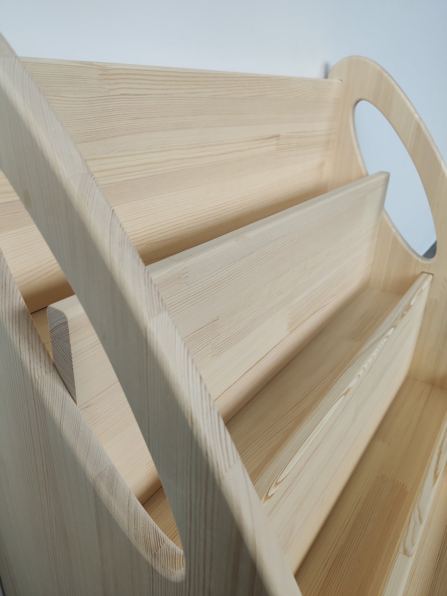 Montessori Bookshelf MAXI