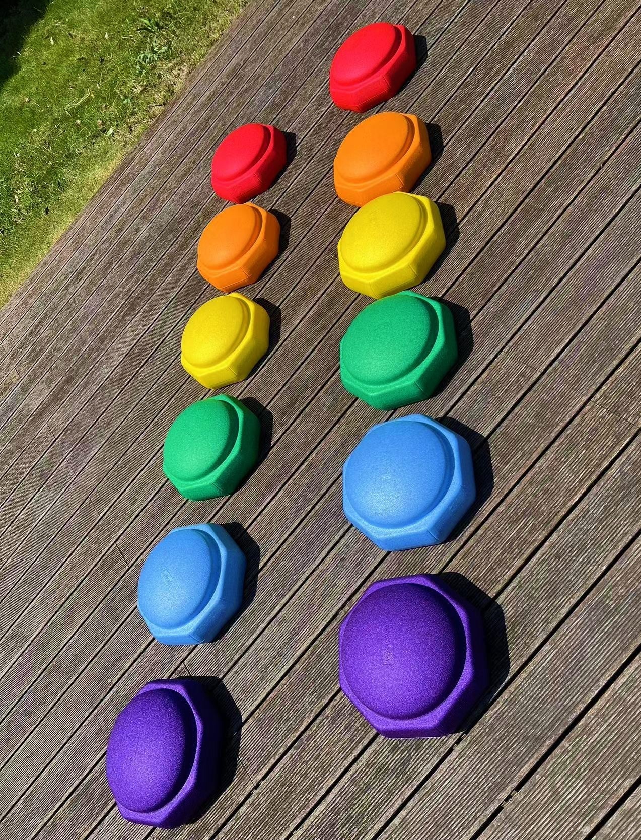 6 Pieces Rainbow Stepping Stones Set - The Nurturing Nook