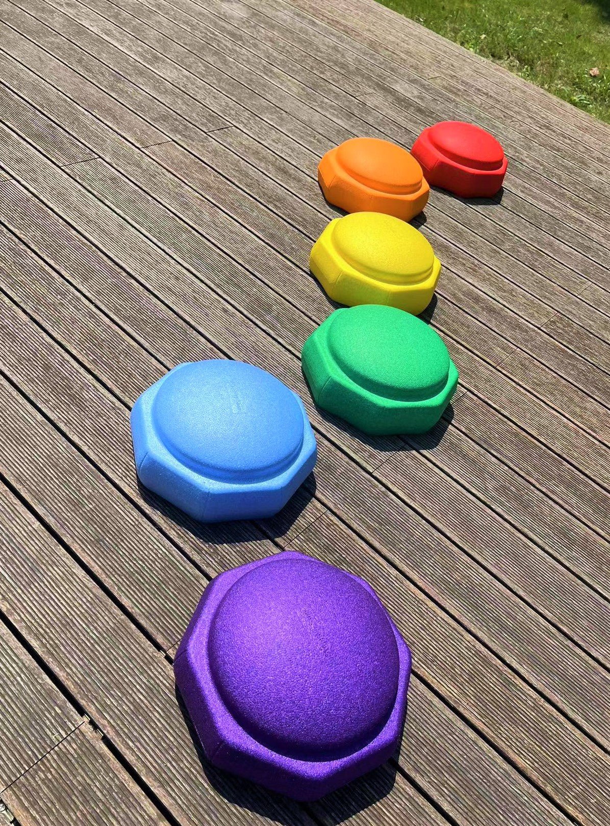 6 Pieces Rainbow Stepping Stones Set - The Nurturing Nook
