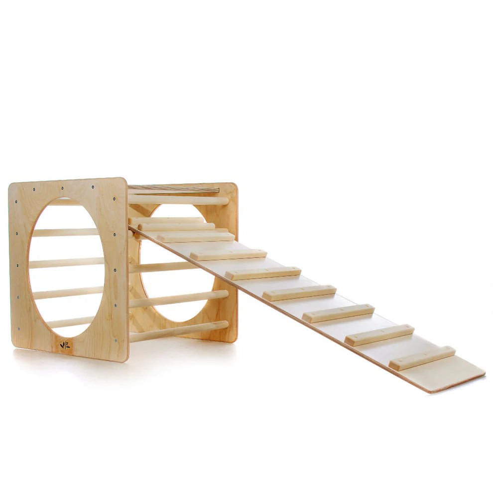 Climbing cube (choice of natural wood or rainbow)