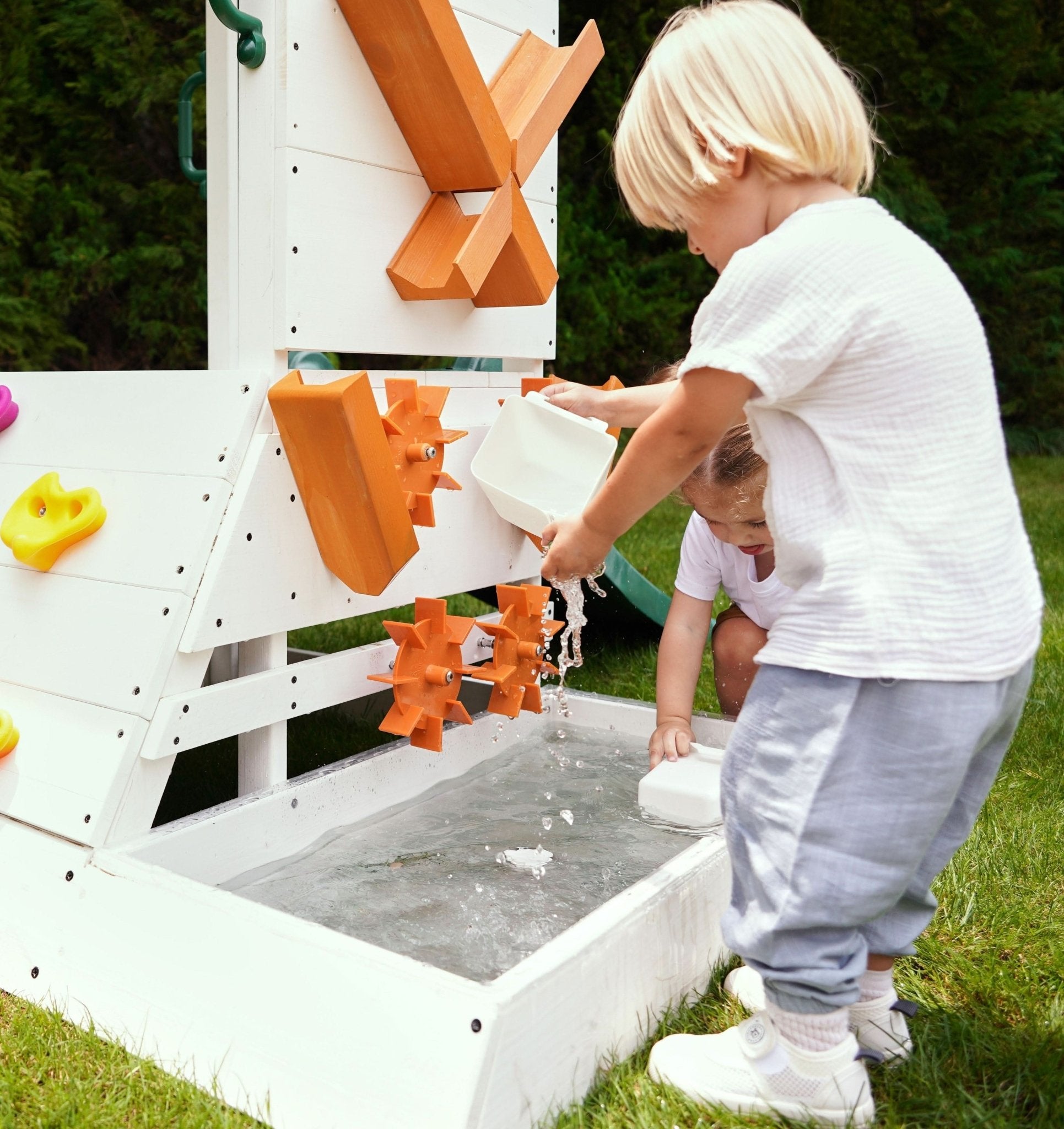 Aloe Outdoor Mini Playset with Water Fun - The Nurturing Nook