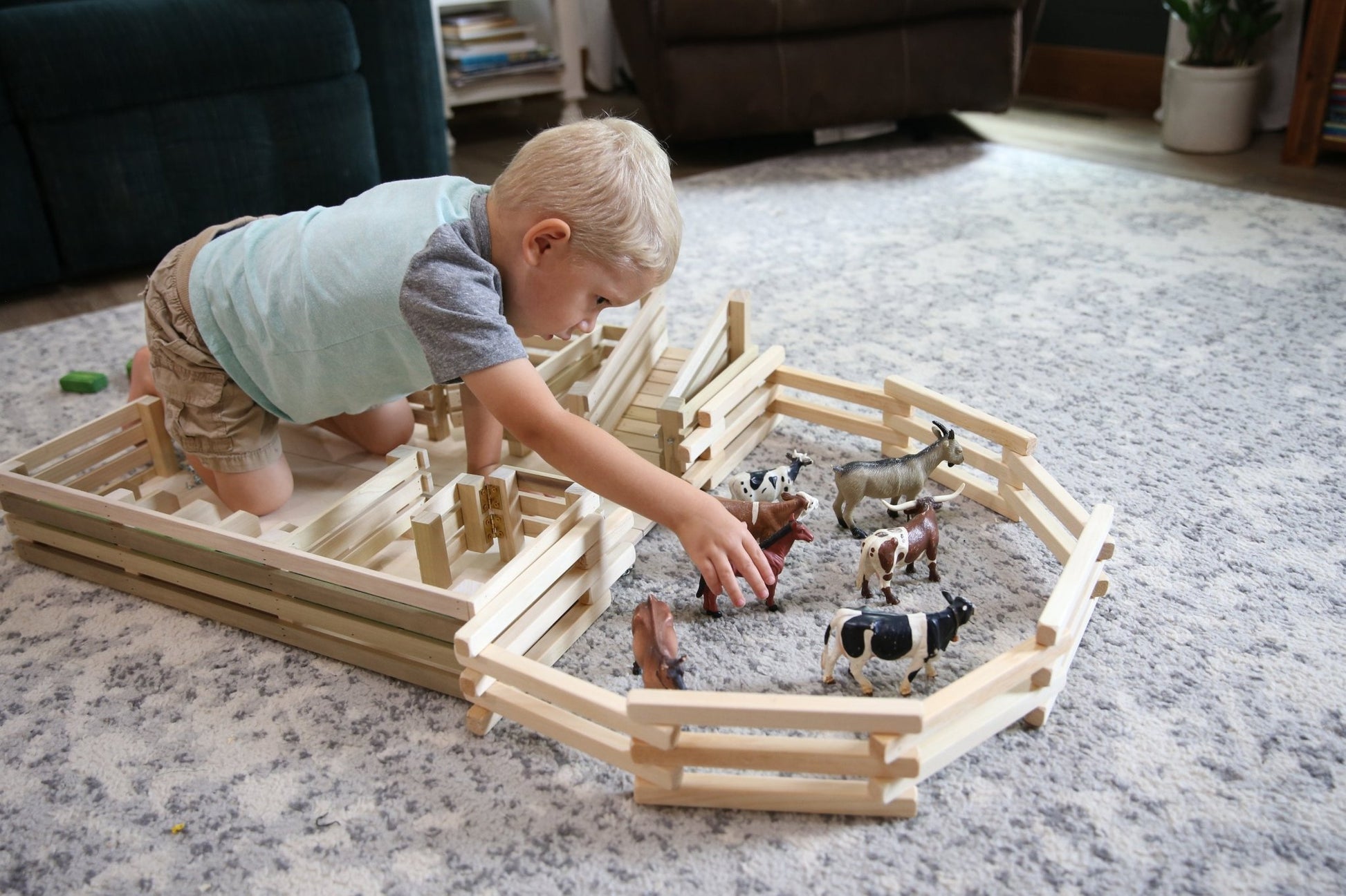 Amish - Made Wooden Folding Stock Yard Farm Toy, Unfinished - The Nurturing Nook