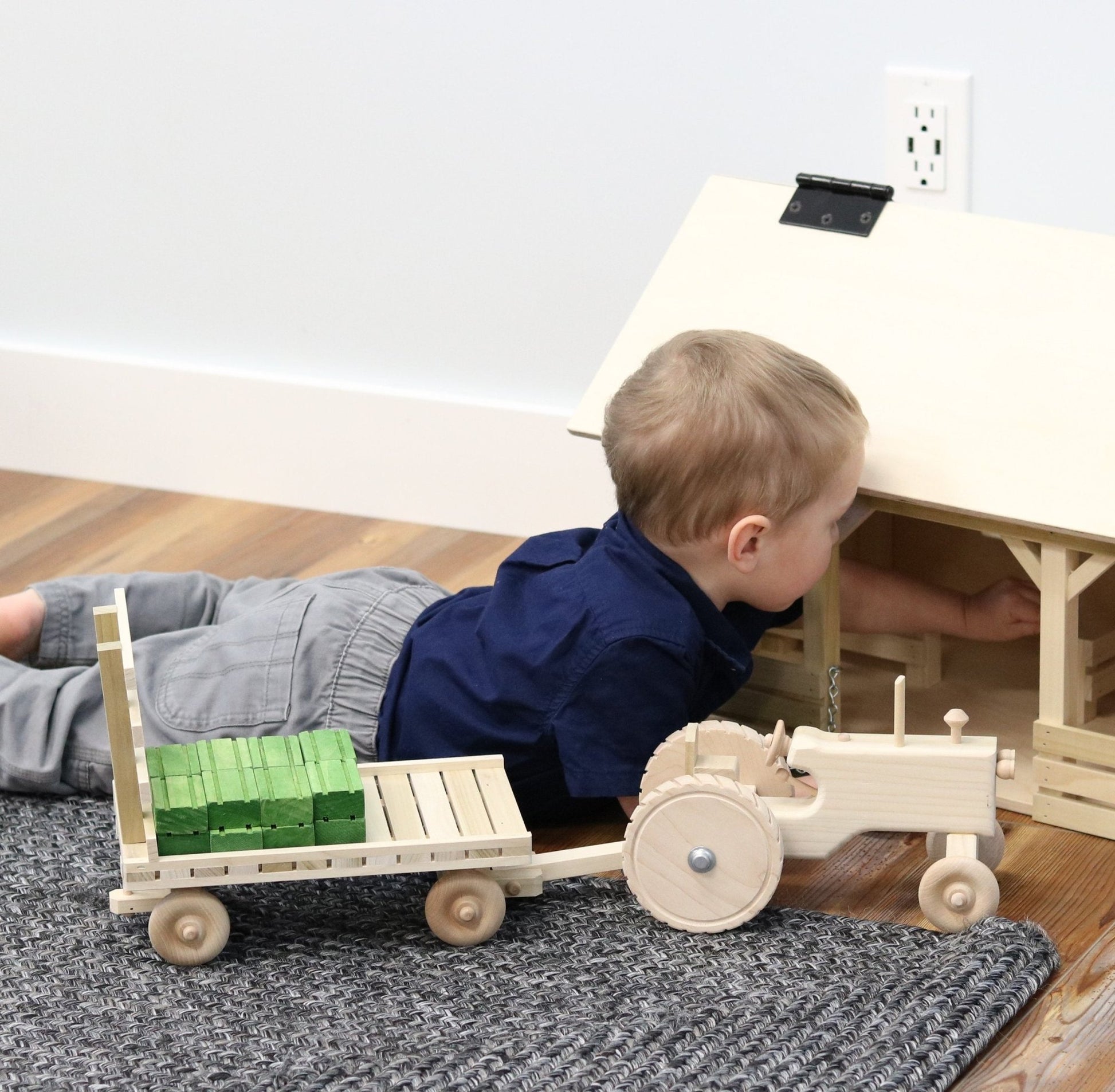 Amish - Made Wooden Toy Tractor & Hay Wagon Set with Hay Bales - The Nurturing Nook