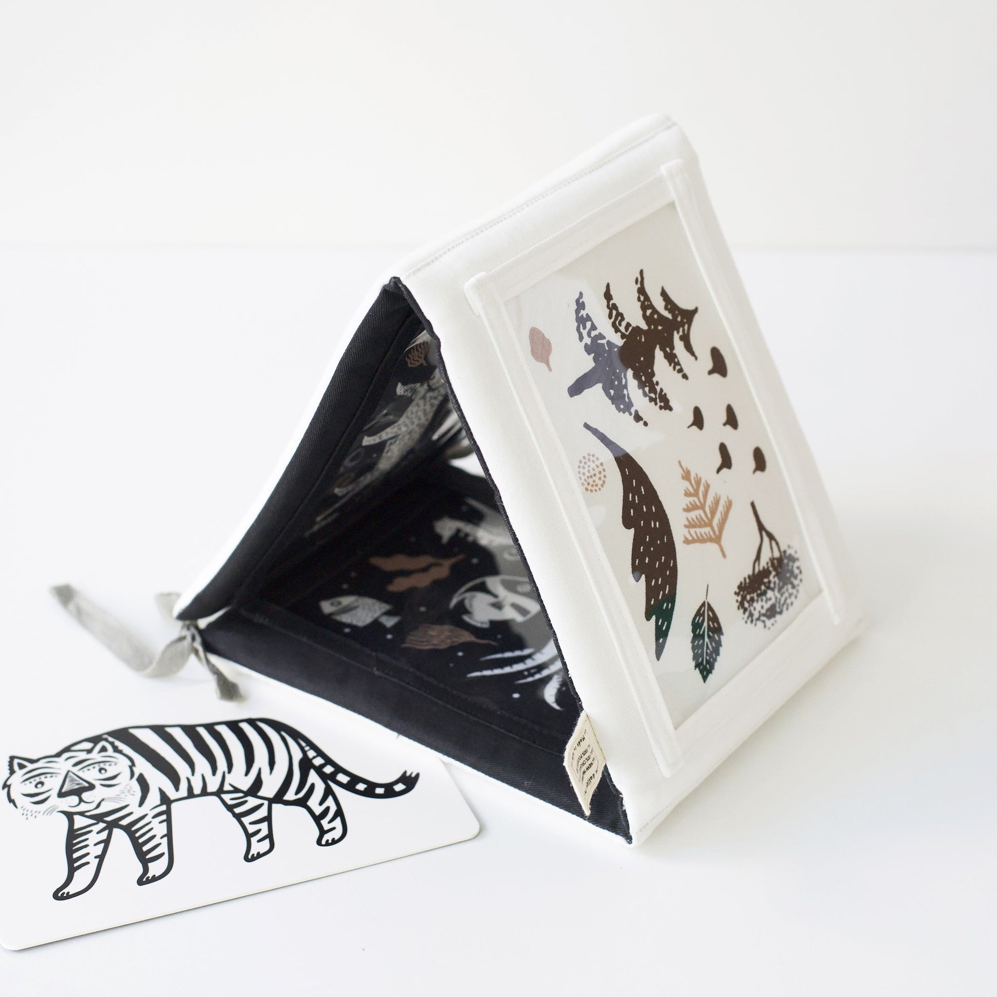 Baby Tummy Time Gallery with Mirror - The Nurturing Nook