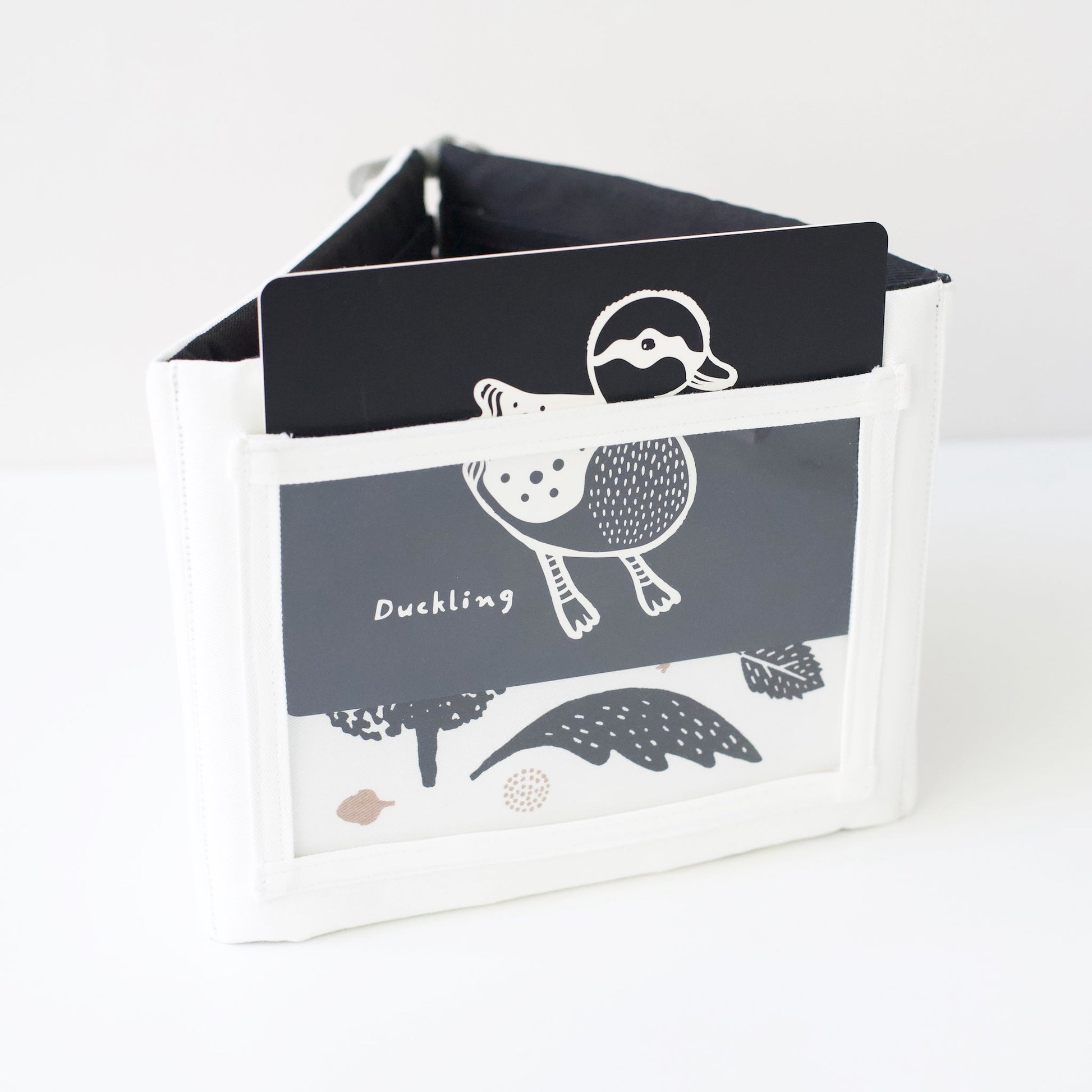 Baby Tummy Time Gallery with Mirror - The Nurturing Nook