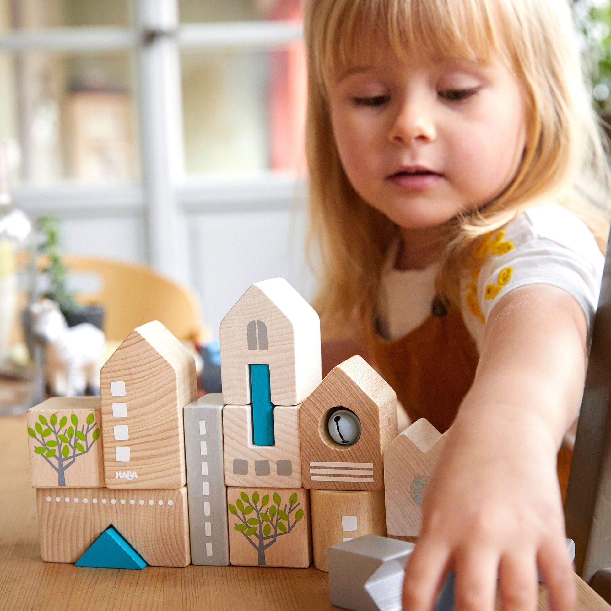 Bad Rodach 18 Piece Wooden Building Blocks - The Nurturing Nook