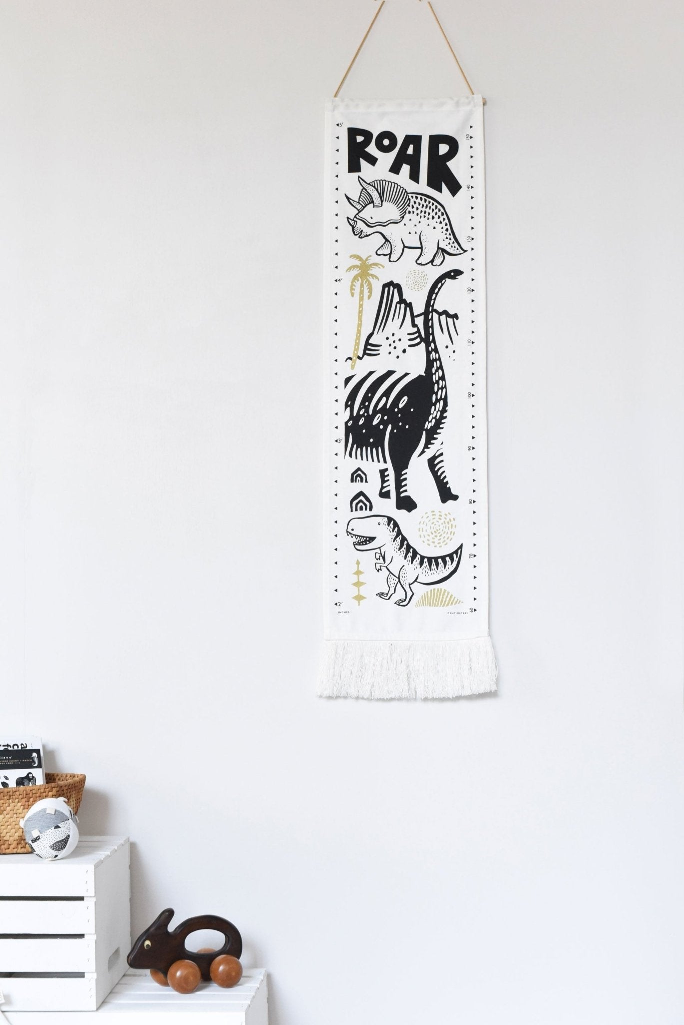 Canvas Growth Chart - Dinos - The Nurturing Nook