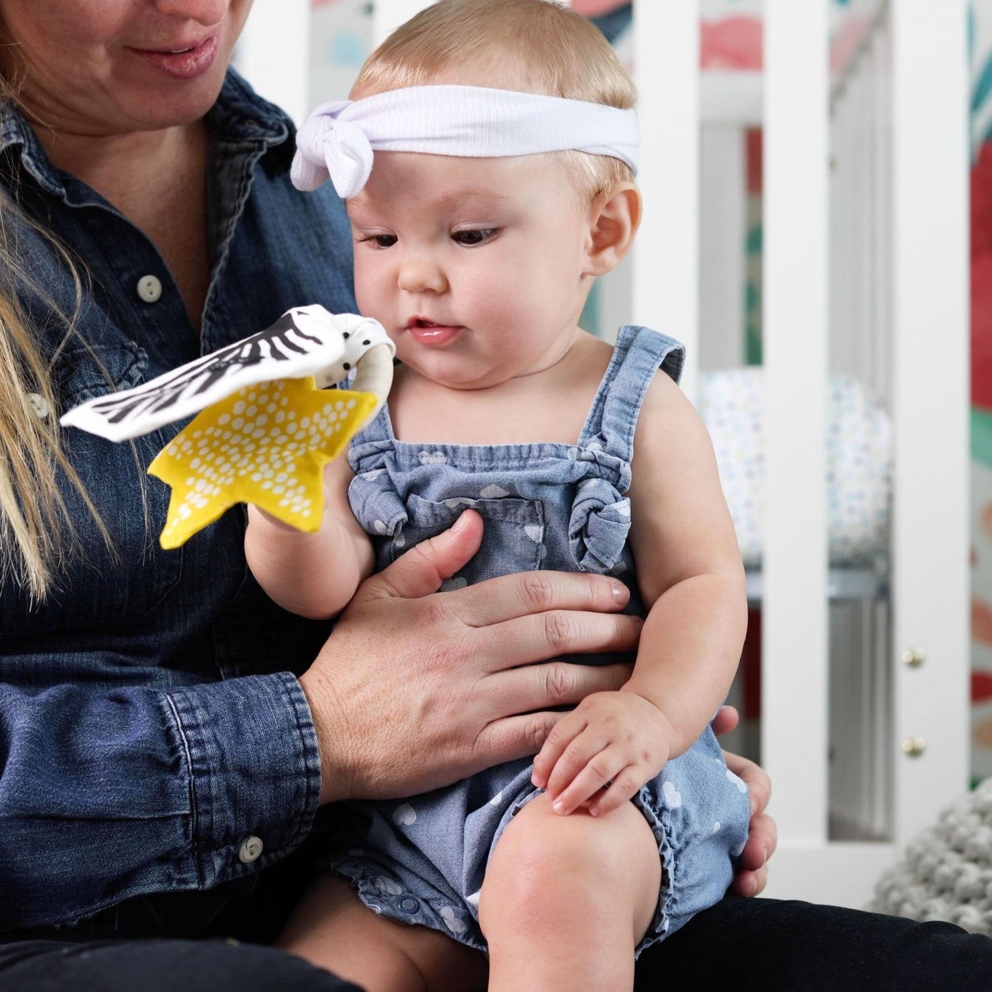 Crinkle Teether - Starfish - The Nurturing Nook
