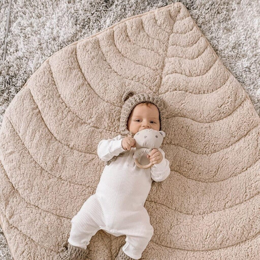 Leaf Shaped Sherpa & Cotton Baby Playmat - Ivory - The Nurturing Nook
