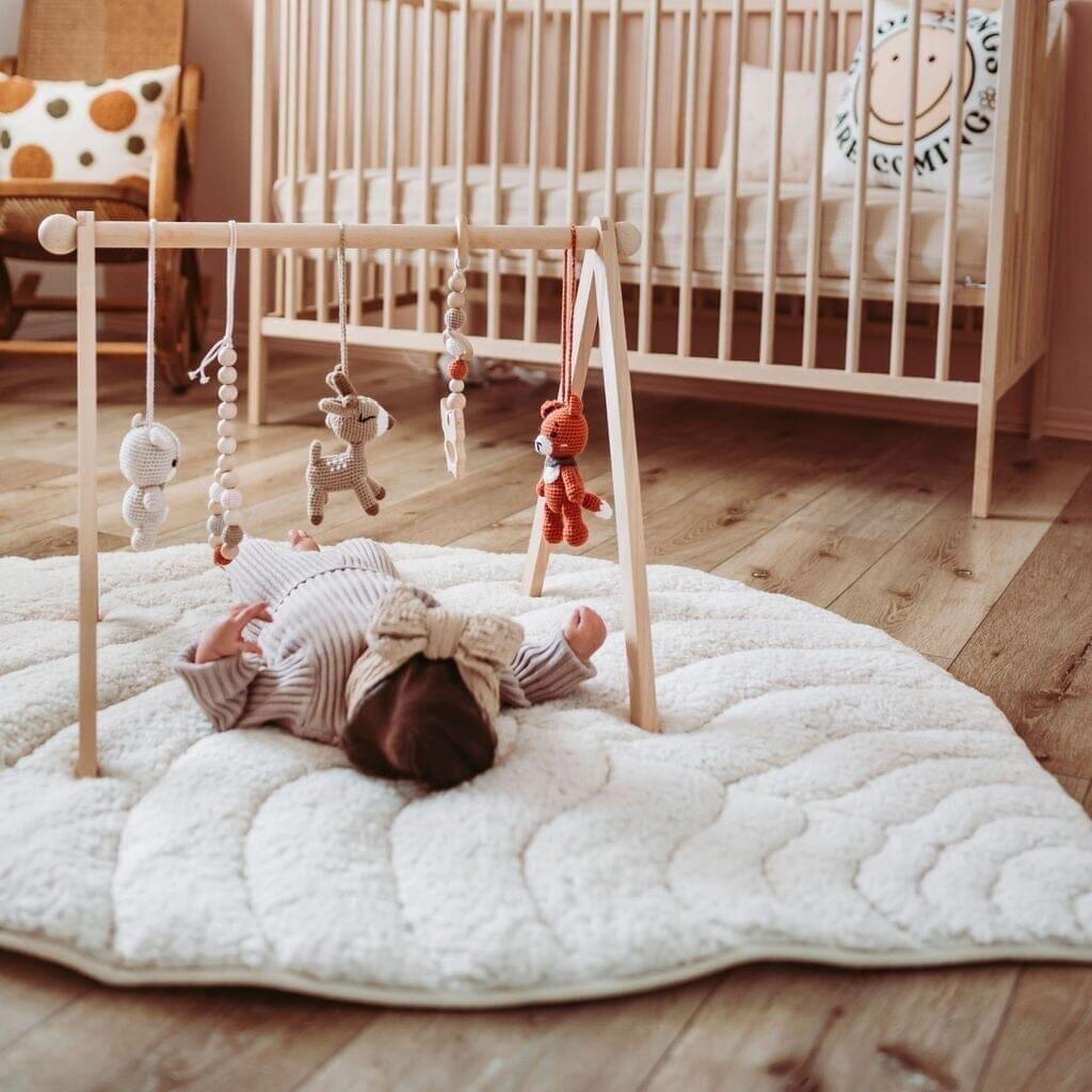Leaf Shaped Sherpa & Cotton Baby Playmat - Pearl - The Nurturing Nook