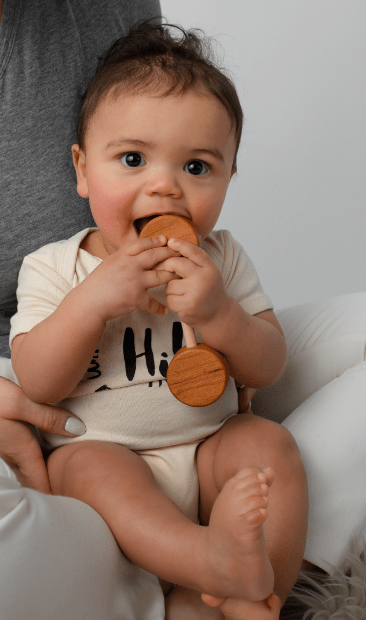 Montessori baby gift box (0 - 6 months) – newborn essentials set with developmental toys, perfect for baby showers - The Nurturing Nook