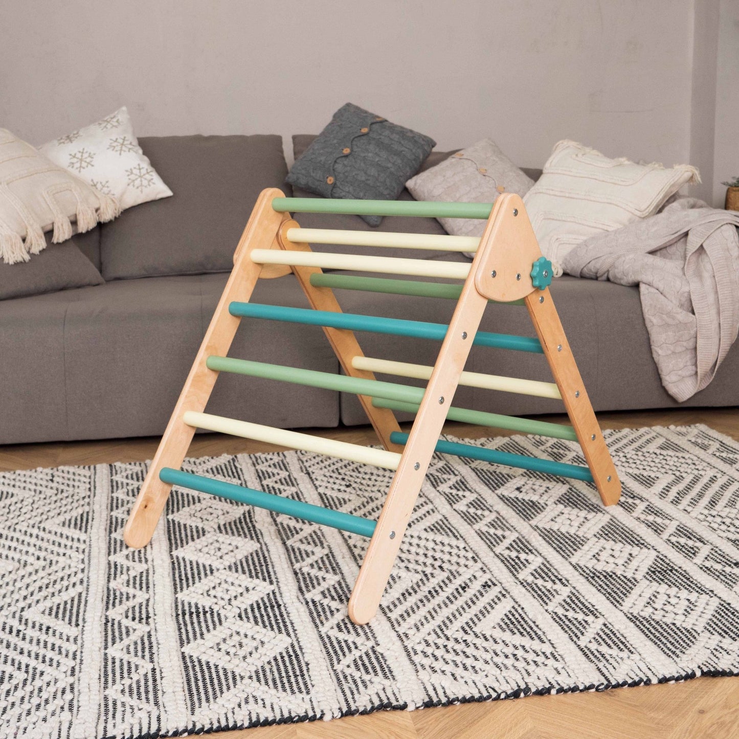 Montessori climbing triangle – foldable, 3 sizes - The Nurturing Nook