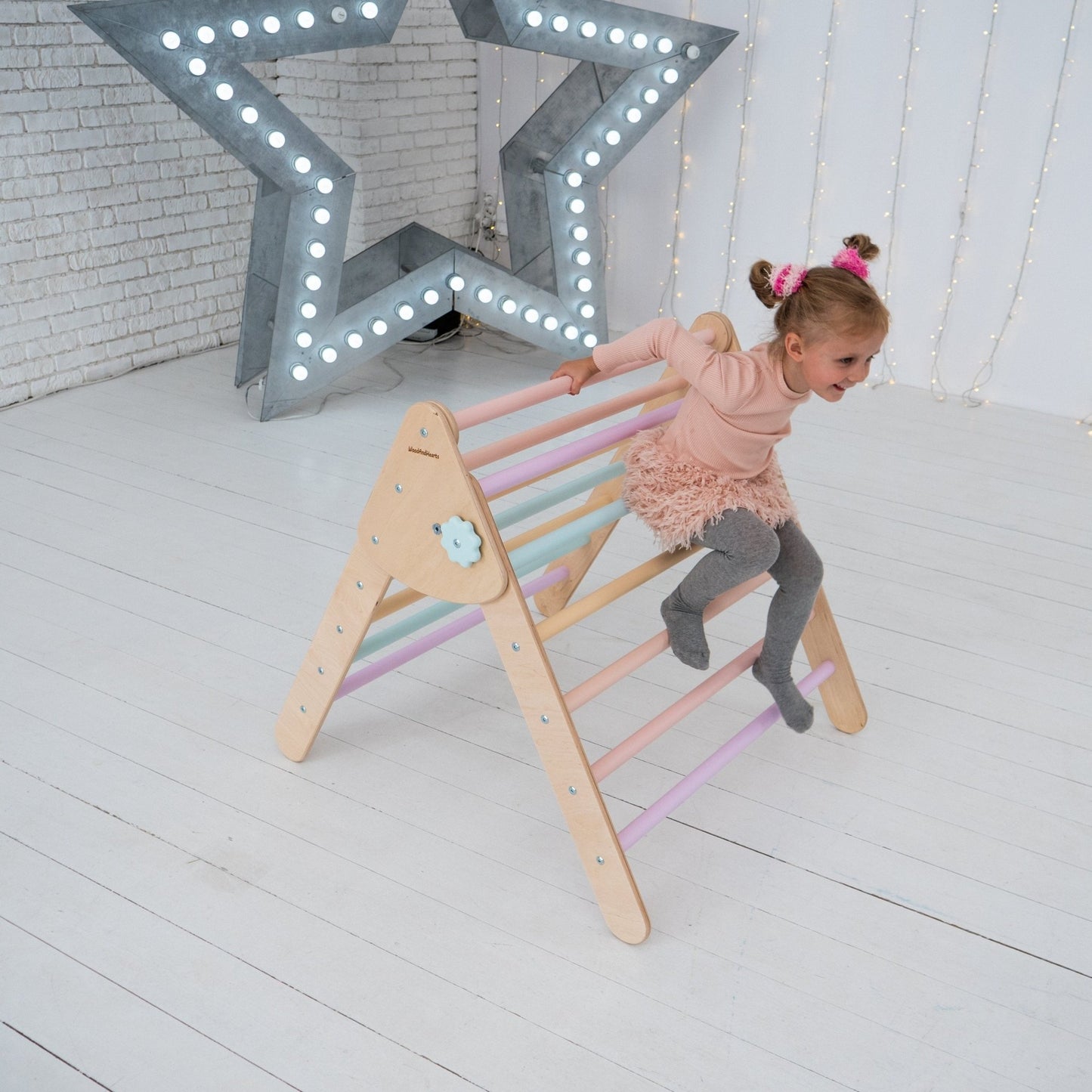 Montessori climbing triangle – foldable, 3 sizes - The Nurturing Nook