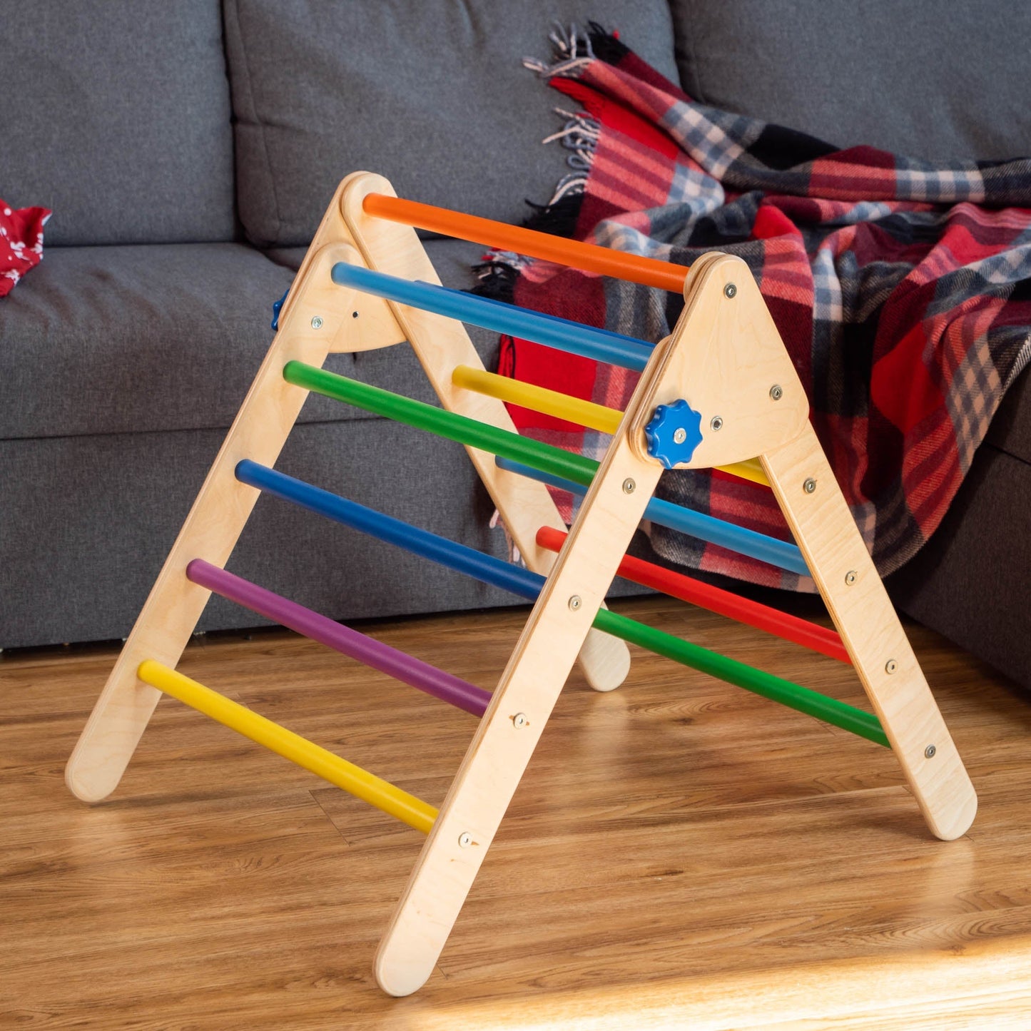Montessori climbing triangle – foldable, 3 sizes - The Nurturing Nook