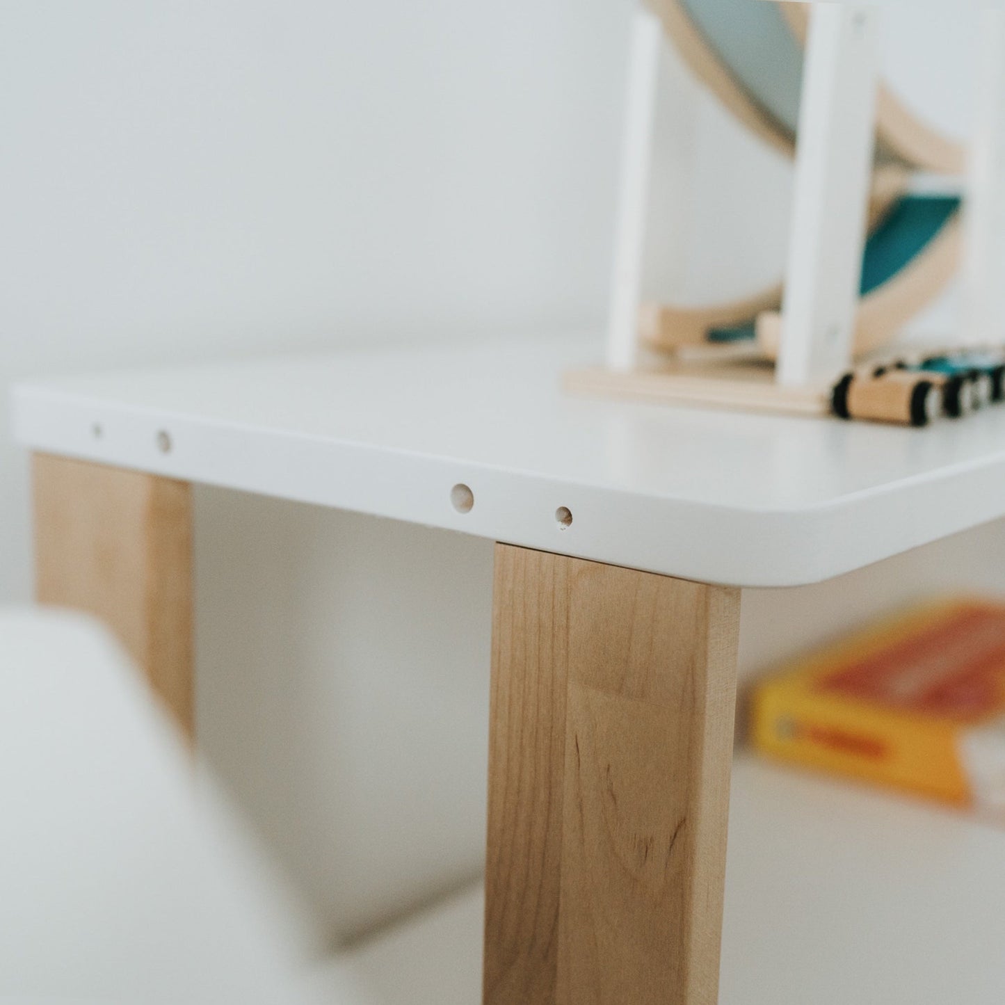 Montessori Modular Shelf for Kids - STRAIGHT - The Nurturing Nook