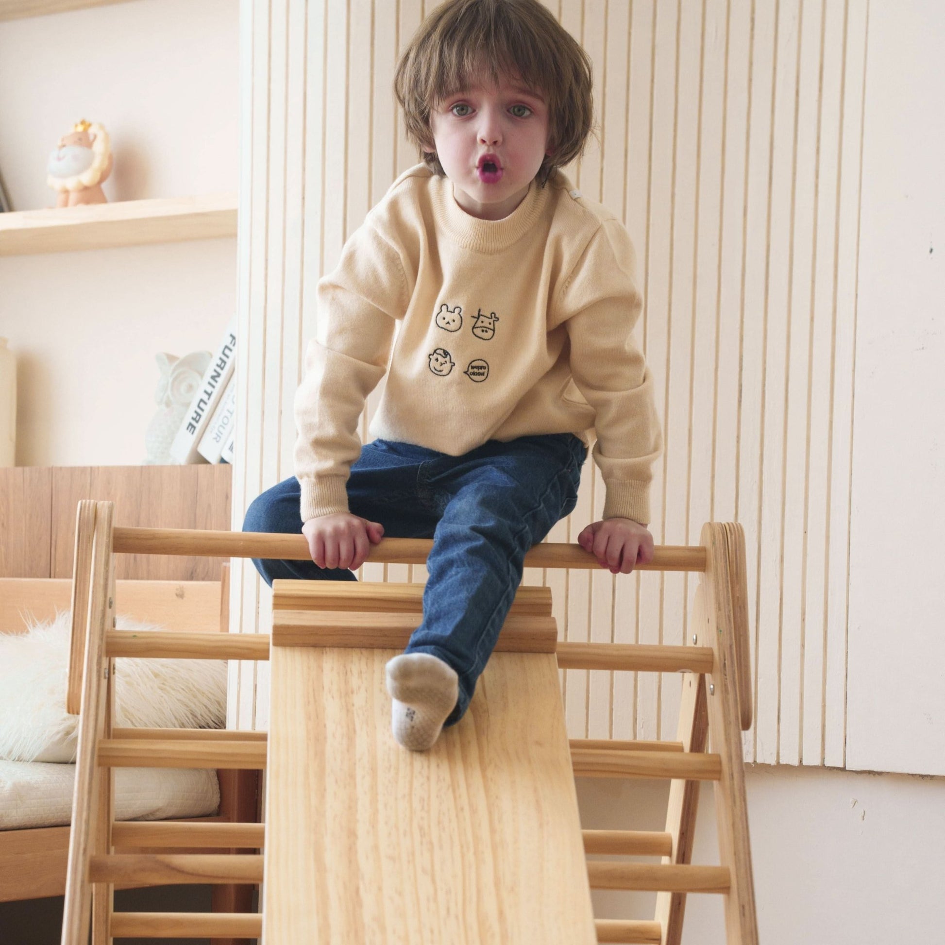 Olive - Pikler Triangle Ladder and Climber Slide - Multiple Sizes - The Nurturing Nook