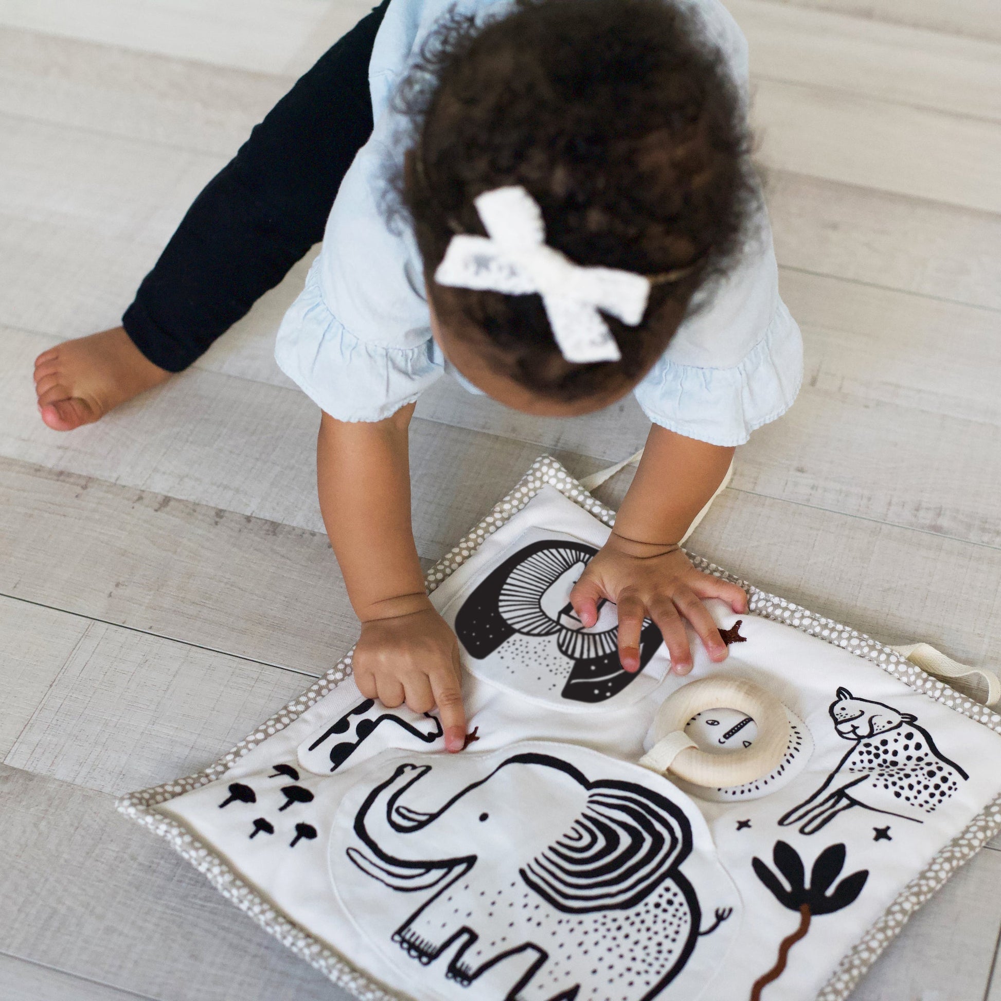 Organic Activity Pad - Safari - The Nurturing Nook
