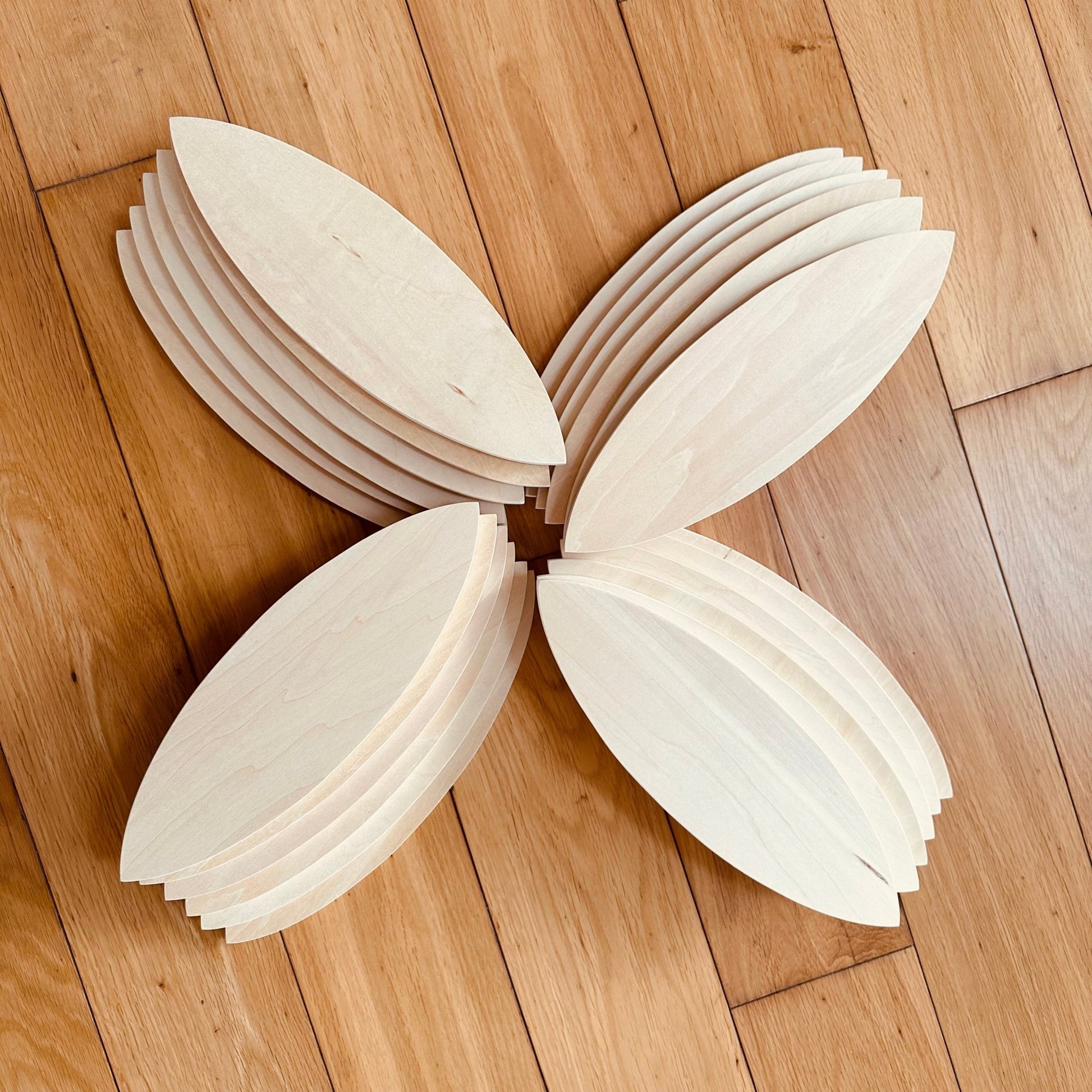 **Pre - order (Ships in 2 - 3 Weeks)**24 Pcs Natural Wooden Petal Mandala Platforms with Storage Tray - The Nurturing Nook