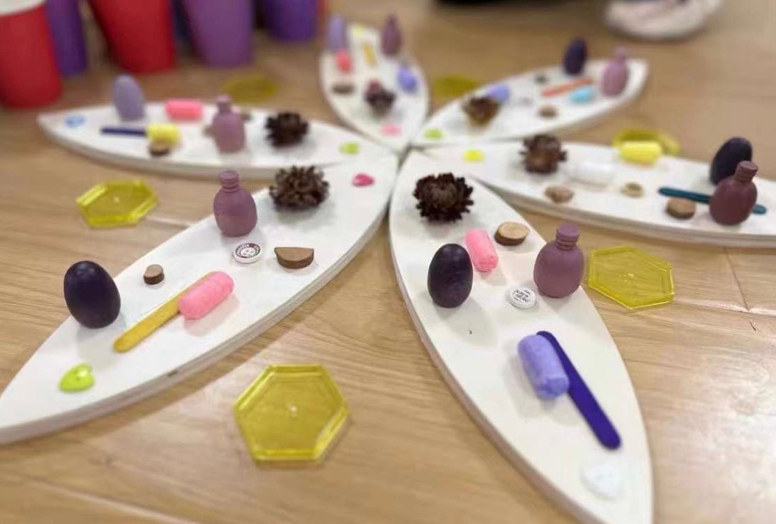 **Pre - order (Ships in 2 - 3 Weeks)**24 Pcs Natural Wooden Petal Mandala Platforms with Storage Tray - The Nurturing Nook