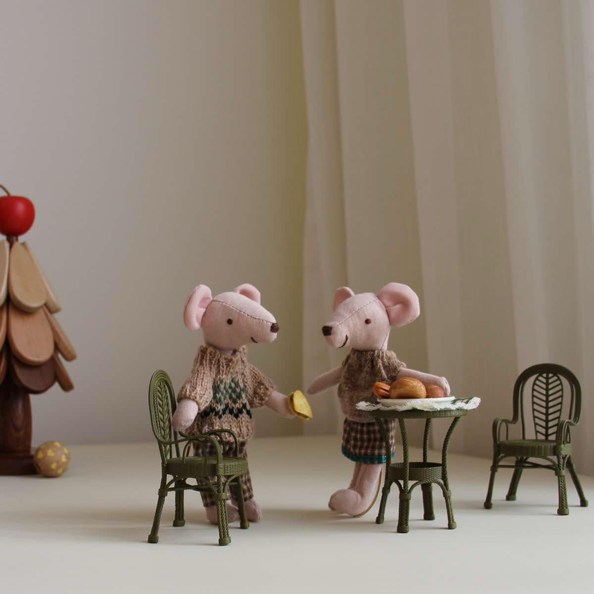**Pre - order (Ships in 2 - 3 Weeks)**Miniature Mice - The Nurturing Nook
