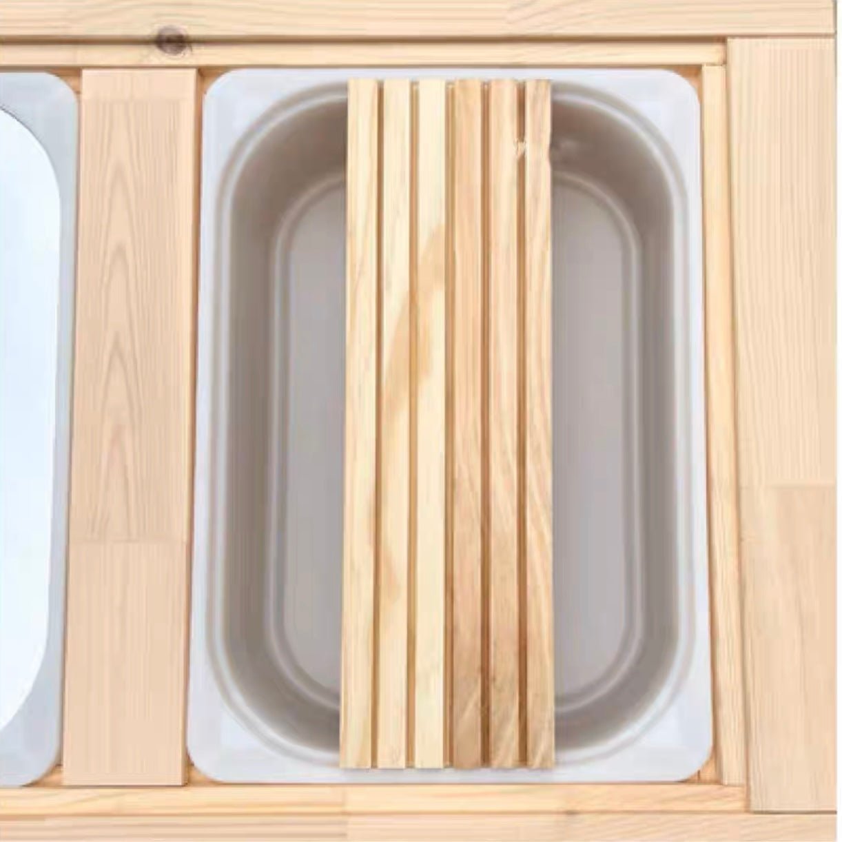 **Pre - order (Ships in 3 - 4 Weeks)**FLISAT Sensory Bin Insert Activity Board - The Nurturing Nook