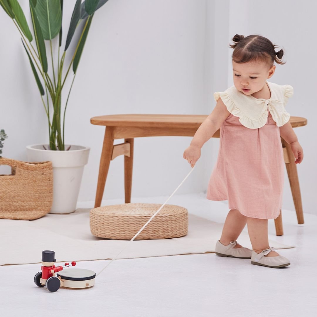 Pull Along Drummer - The Nurturing Nook