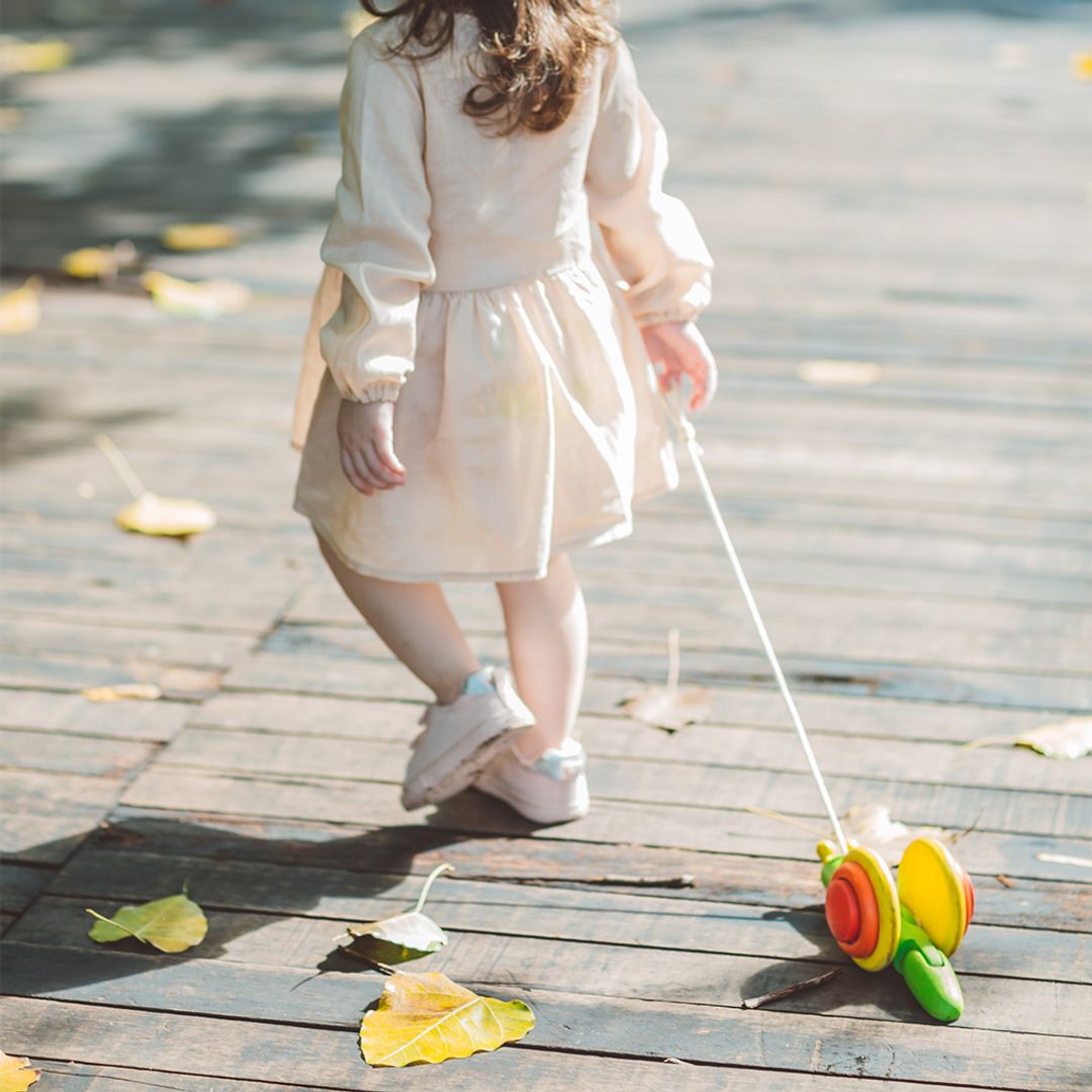 Pull Along Snail - The Nurturing Nook