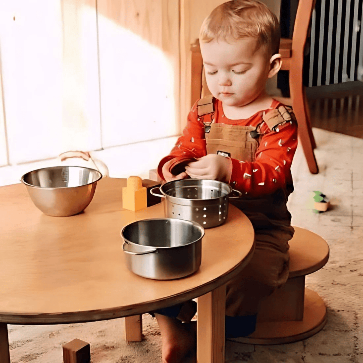 Round Table - The Nurturing Nook