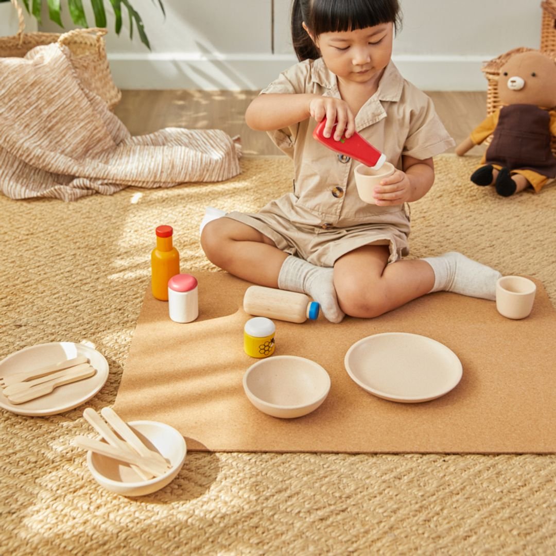 Tableware Set - The Nurturing Nook