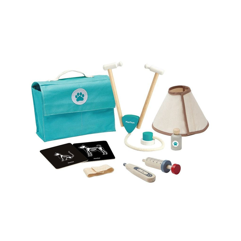 PlanToys pretend vet set – wooden doctor play kit