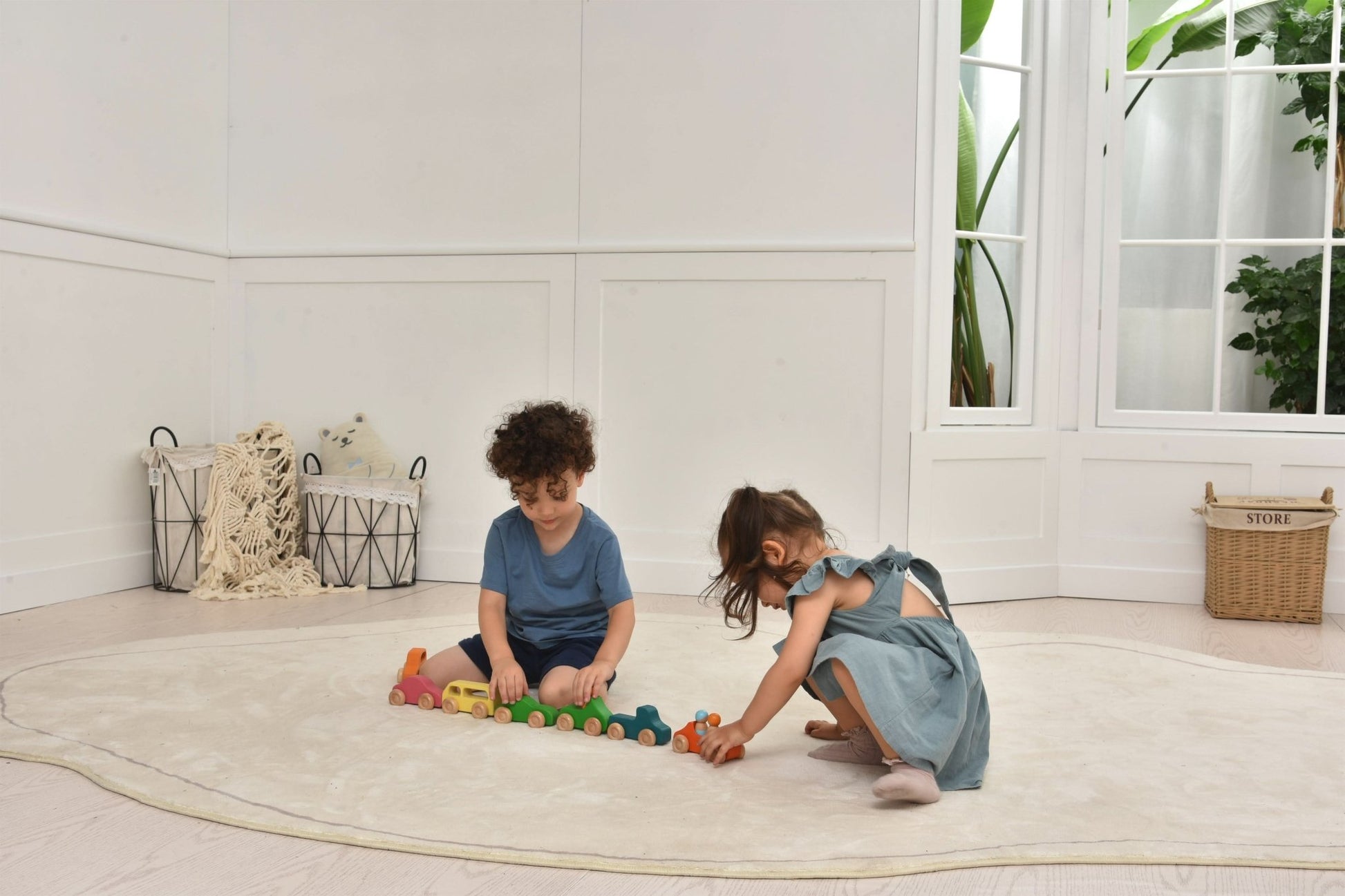 Wooden toy car set with peg doll figures - 10 piece set - The Nurturing Nook