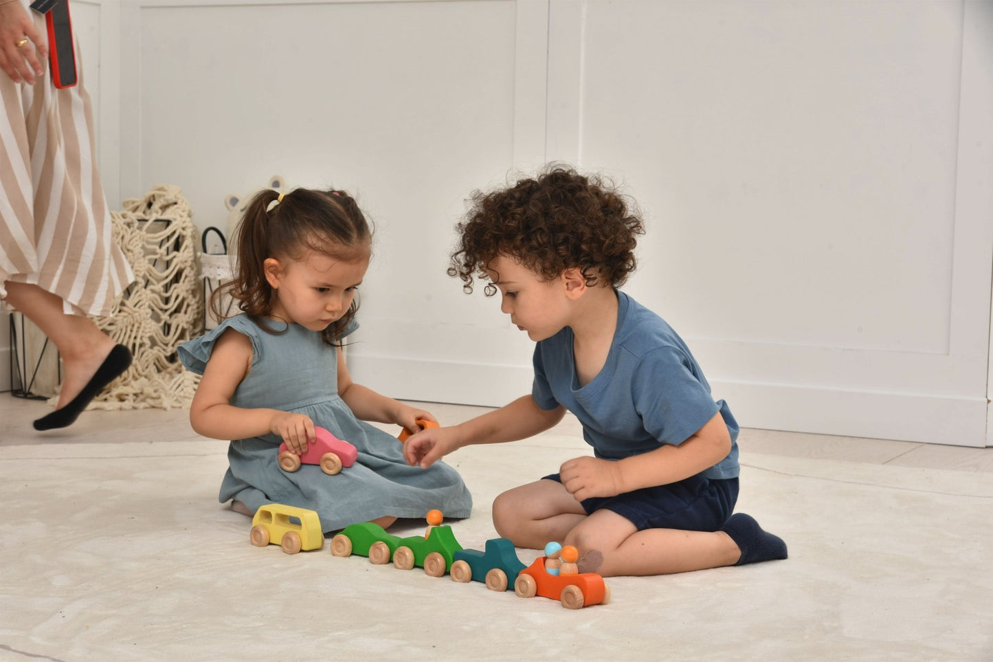 Wooden toy car set with peg doll figures - 10 piece set - The Nurturing Nook