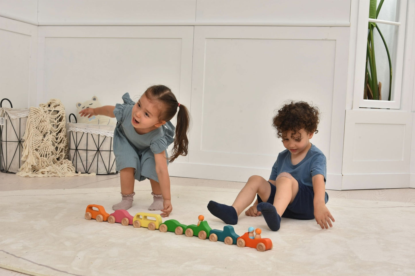 Wooden toy car set with peg doll figures - 10 piece set - The Nurturing Nook