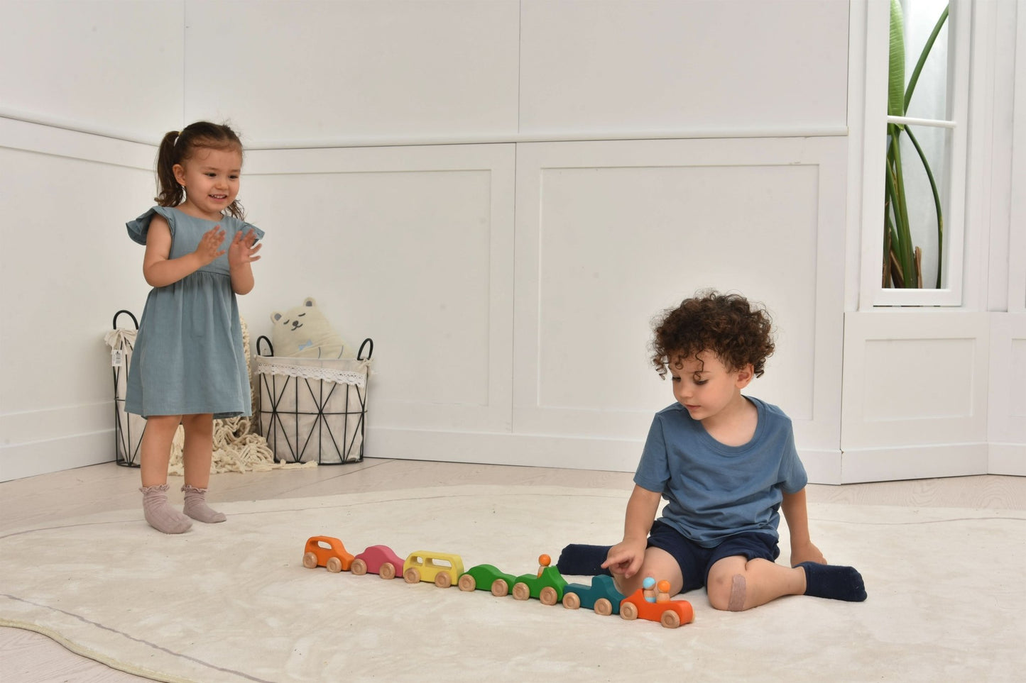 Wooden toy car set with peg doll figures - 10 piece set - The Nurturing Nook