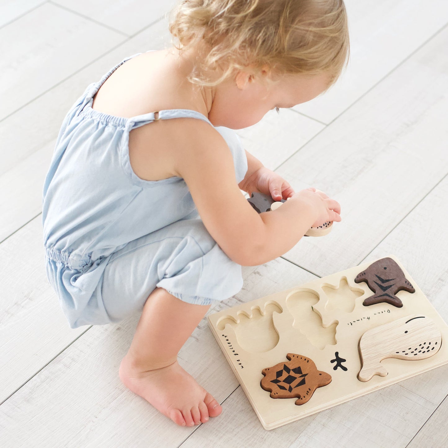 Wooden Tray Puzzle - Ocean Animals - The Nurturing Nook