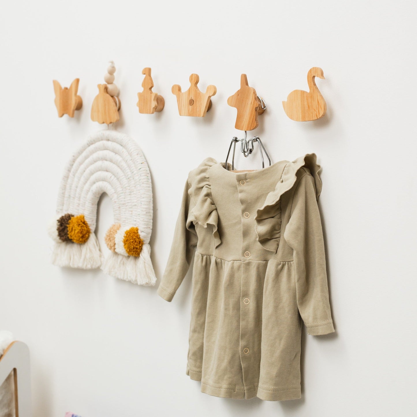 Princess wall hooks