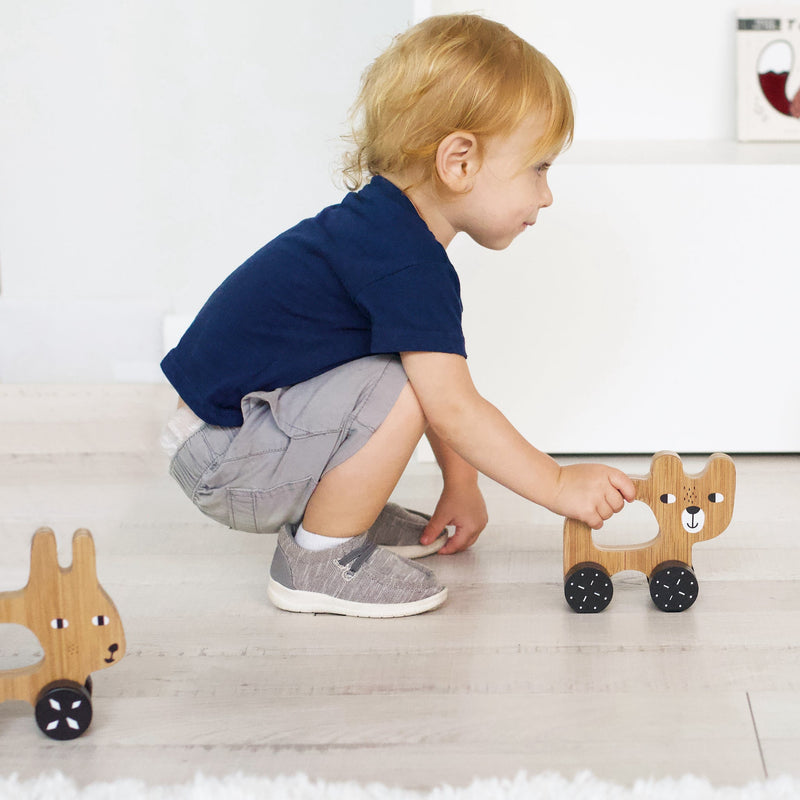 Wooden bunny push toy for toddlers – fine motor skills toy