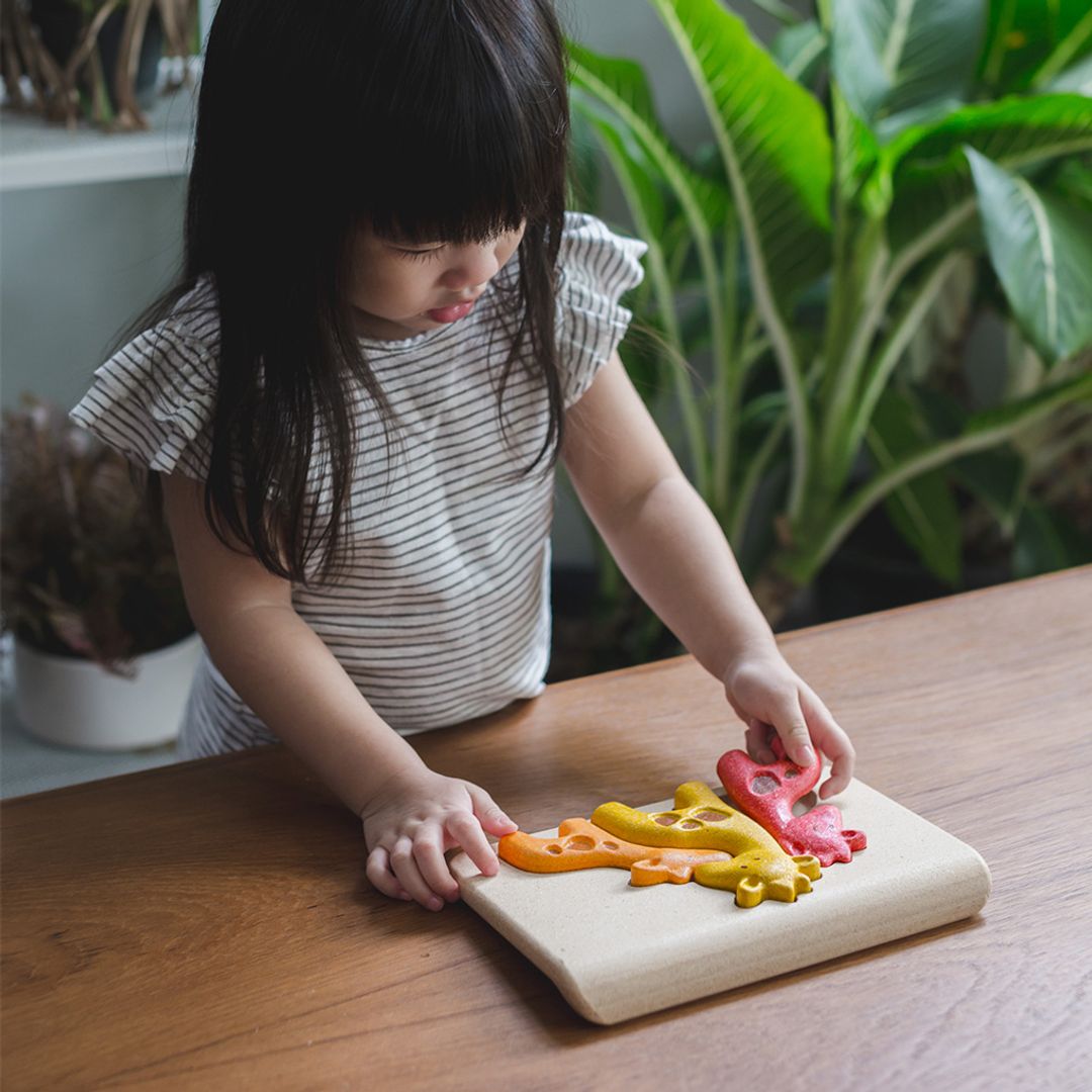 Giraffe Puzzle - The Nurturing Nook