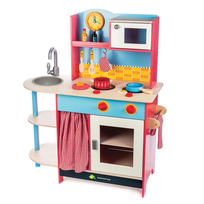 Grand kitchen - The Nurturing Nook