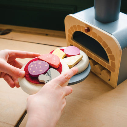 Make Me a Pizza! - The Nurturing Nook