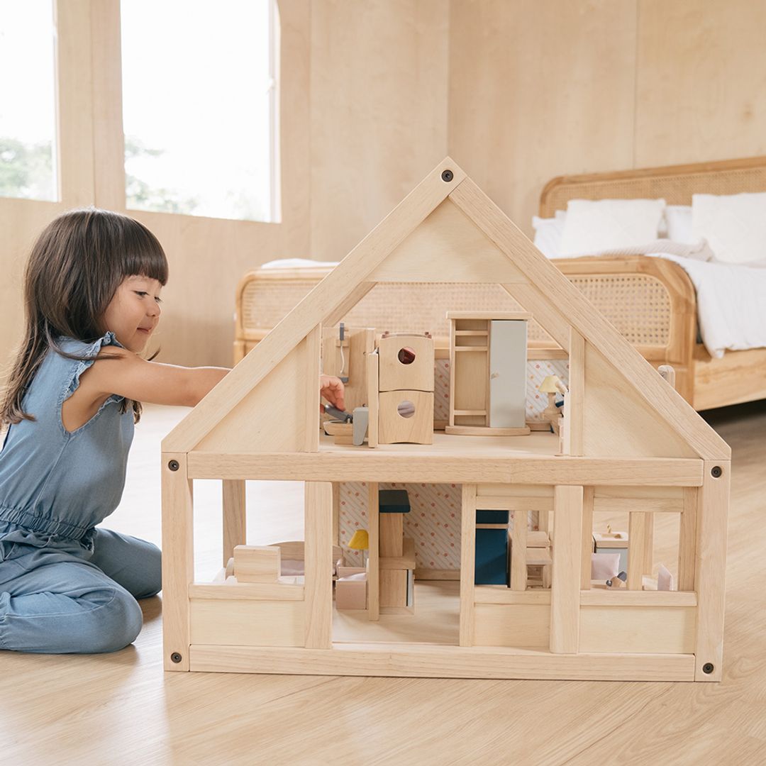 My First Dollhouse - The Nurturing Nook