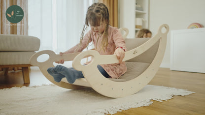 Climbing arch (choice of rainbow or natural wood)