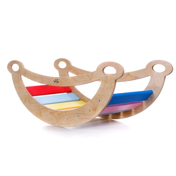 Climbing arch (choice of rainbow or natural wood)