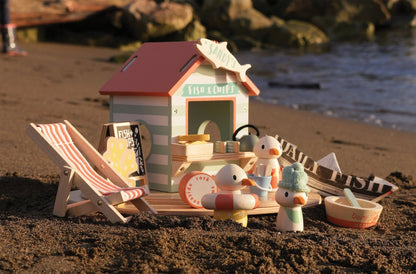 Sandy's Beach Hut - The Nurturing Nook