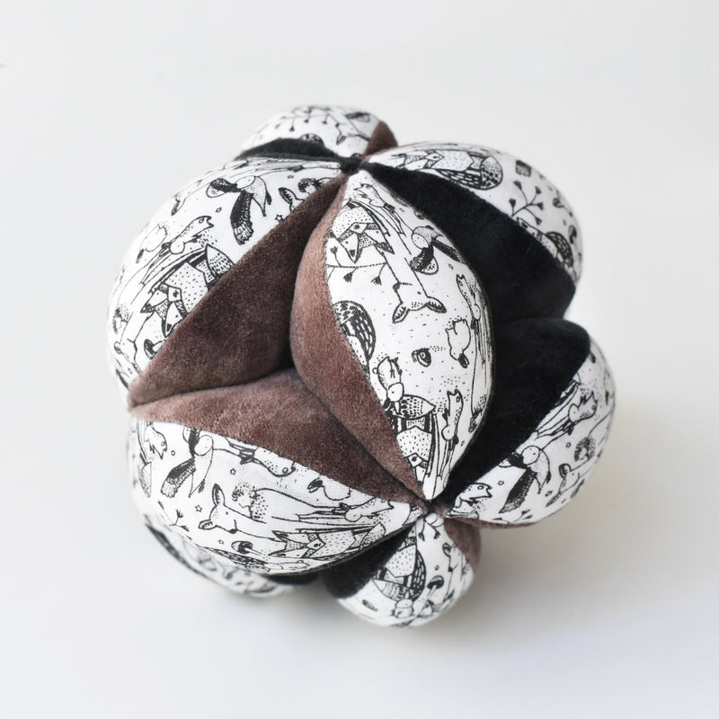 Organic cotton sensory clutch ball – woodland pattern