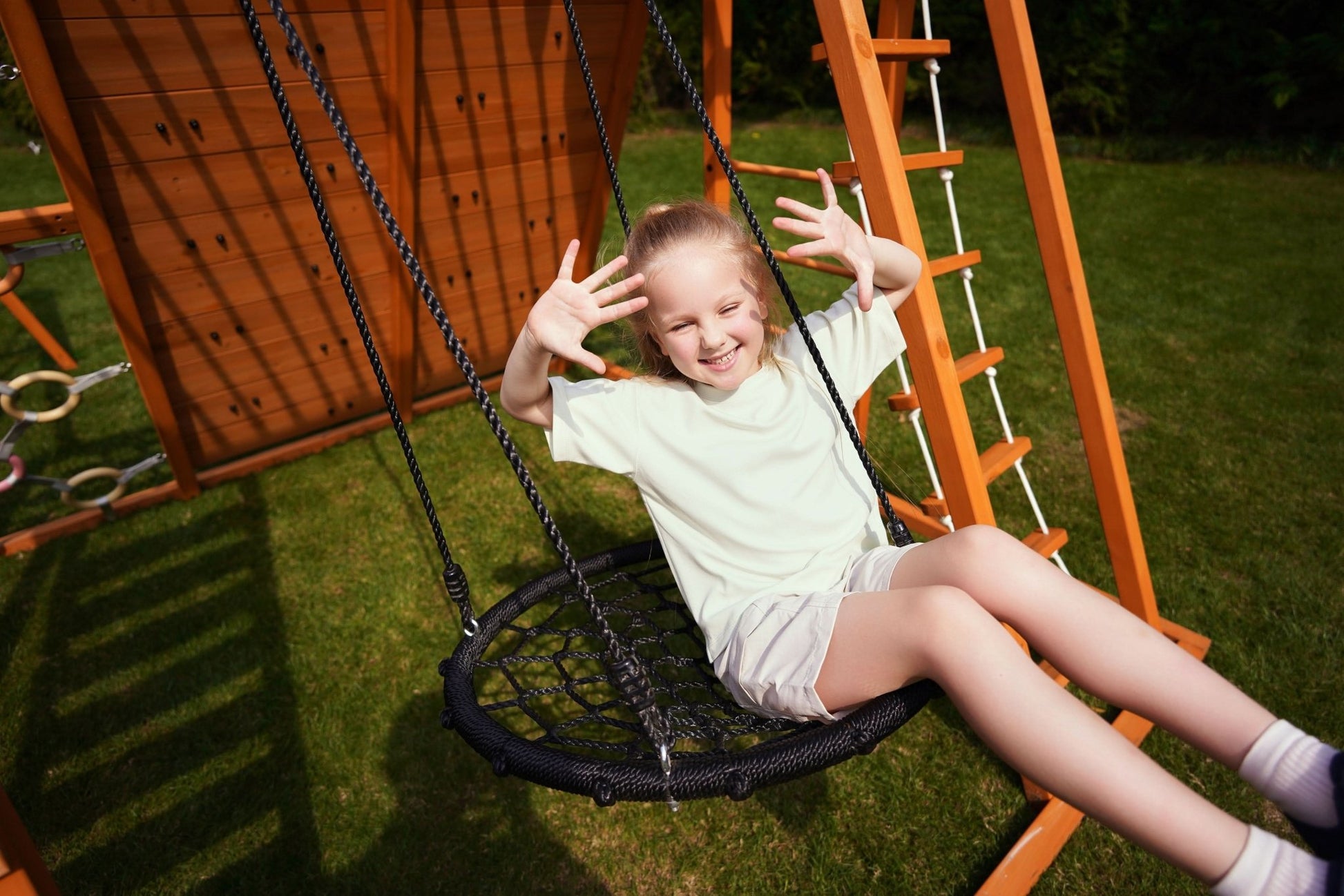 Sycamore - Backyard Ultimate Climbing Set with 2 Swings And Trapeze Bar - The Nurturing Nook